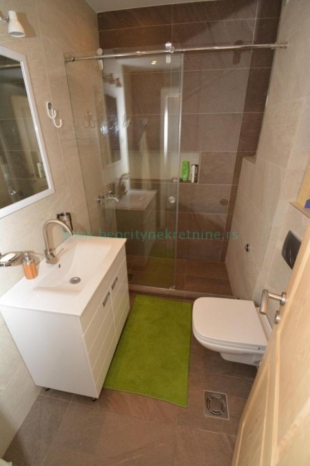 Stari grad, Obilićev venac, Maršala Birjuzova, 2. 5, 65m2, 225000EUR