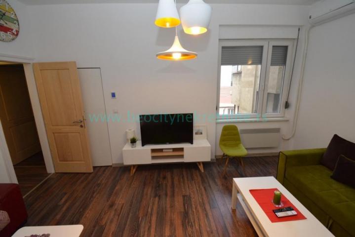 Stari grad, Obilićev venac, Maršala Birjuzova, 2. 5, 65m2, 225000EUR