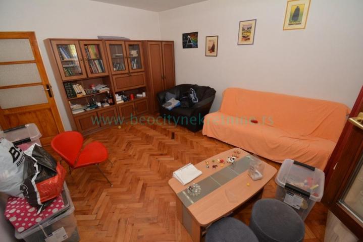 Palilula, Borča, 1. maja, 5. 0, 360m2, 270000EUR