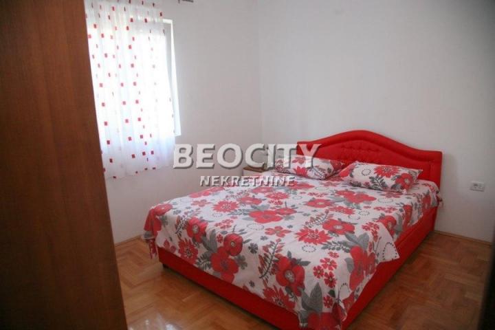 Tivat, Centar, Bradasevo, 12. 0, 519m2, 1326000EUR