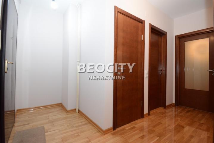 Vračar, Hram Svetog Save, Dubljanska , 2. 5, 74m2, 236800EUR