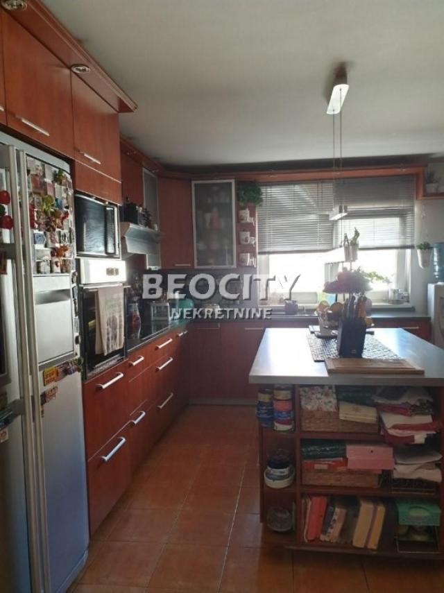 Zemun, Altina, Ugrinovački put 10. deo, 5. 0, 400m2, 410000EUR