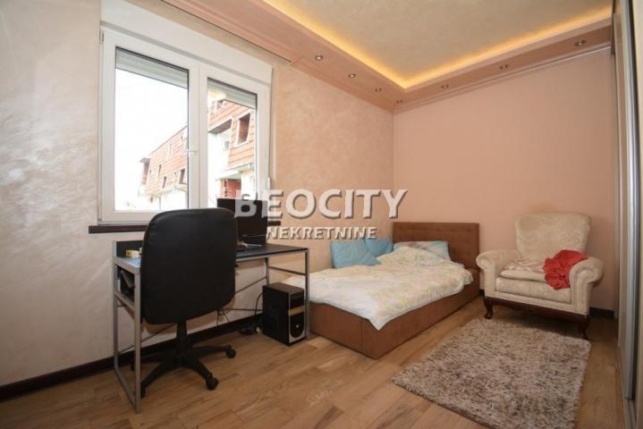 Zvezdara, Učiteljsko naselje, Marčanska , 4. 0, 197m2, 350000EUR