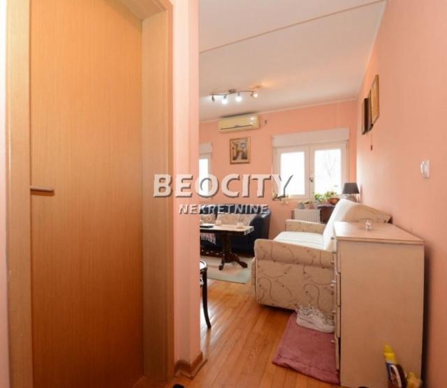 Rakovica, Kanarevo brdo, Ivana Mičurina, 3. 0, 61m2, 128000EUR