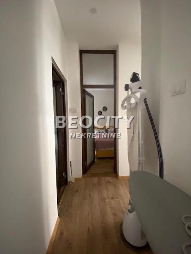 Savski venac, Centar, Kraljice Natalije, 4. 0, 110m2, 330000EUR