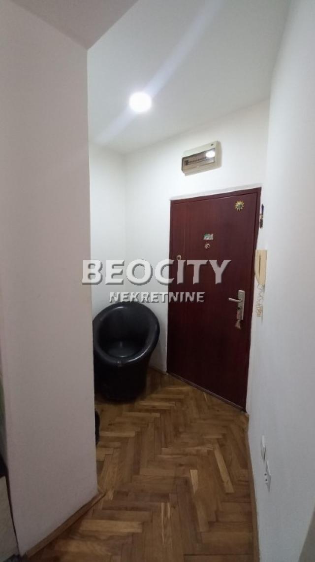 Novi Sad, Centar, Futoška, 1. 5, 34m2, 80000EUR