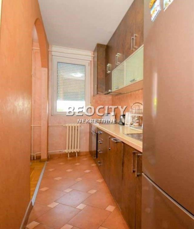 Rakovica, Labudovo brdo, Ljubomira Ivkovića Šuce, 4. 0, 90m2, 204000EUR