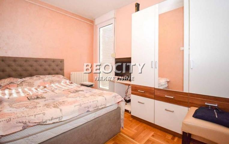 Rakovica, Labudovo brdo, Ljubomira Ivkovića Šuce, 4. 0, 90m2, 204000EUR