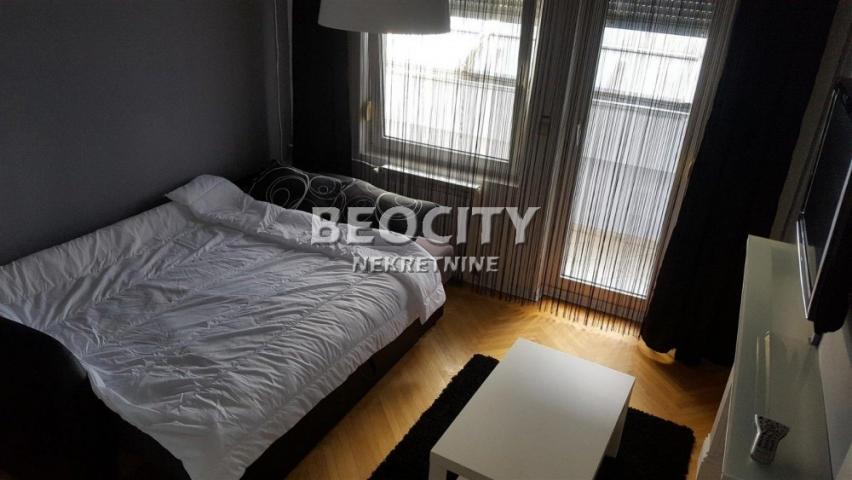 Novi Sad, Centar, Zmaj Jovina , 1. 5, 37m2, 111000EUR