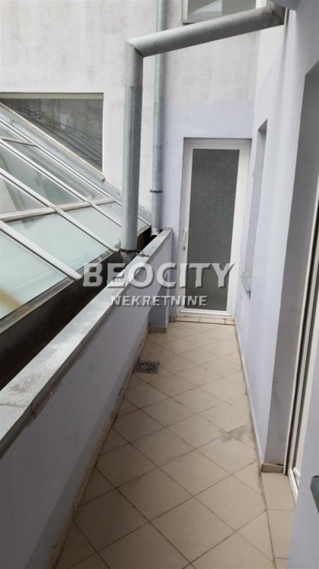 Novi Sad, Centar, Zmaj Jovina , 1. 5, 37m2, 111000EUR