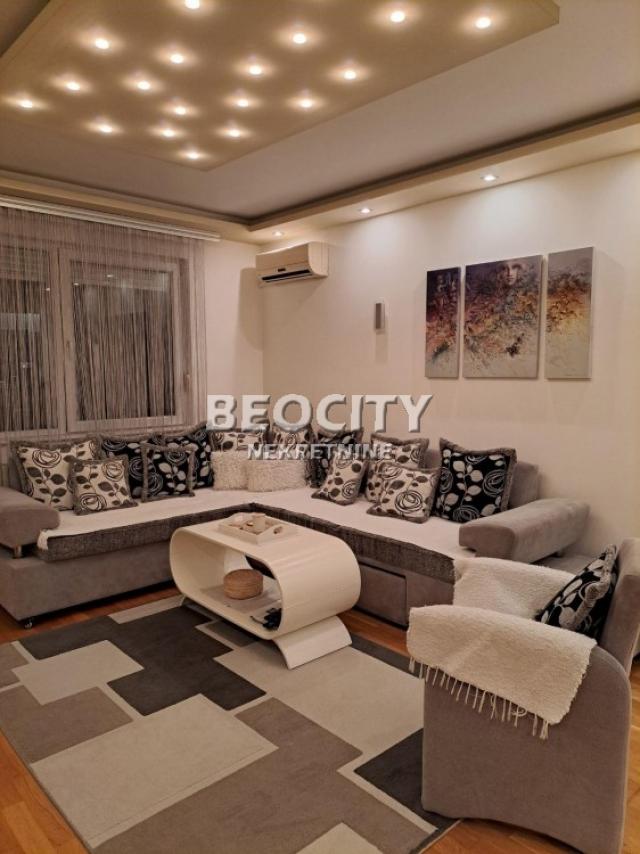 Novi Sad, Centar, Jevrejska, 3. 5, 66m2, 216000EUR 88m2