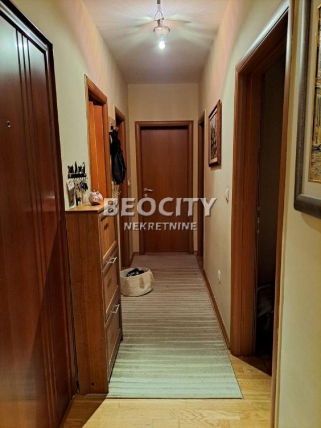 Novi Sad, Centar, Jevrejska, 3. 5, 66m2, 216000EUR 88m2