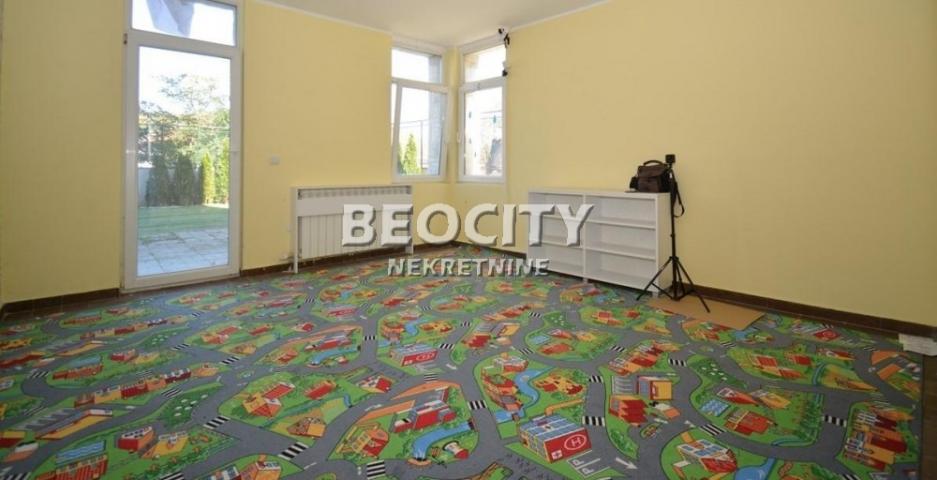 Rakovica, Kanarevo brdo, Matije Gupca , 4. 0, 130m2, 200000EUR