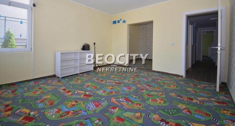 Rakovica, Kanarevo brdo, Matije Gupca , 4. 0, 130m2, 200000EUR