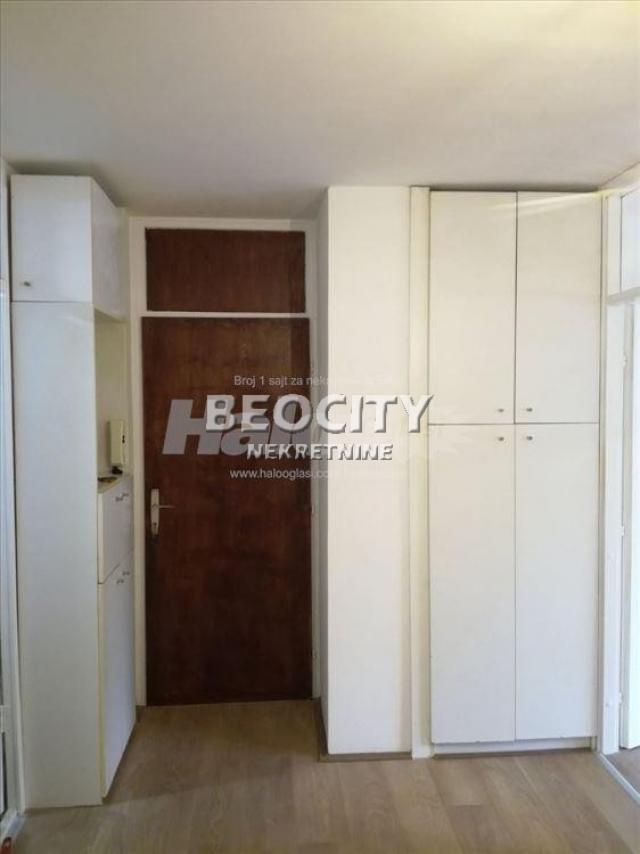 Novi Sad, Sajam, Dr Đorđa Joanovića, 1. 0, 36m2, 360EUR