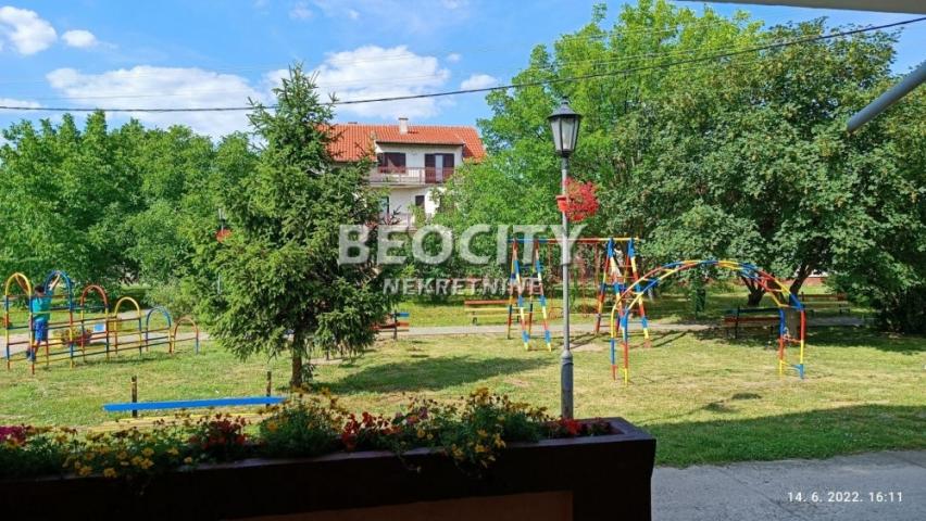 Kovačica, Uzdin, Tudor Vladimiresku , 5. 0, 200m2, 112000EUR