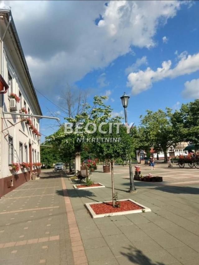 Kovačica, Uzdin, Tudor Vladimiresku , 5. 0, 200m2, 112000EUR