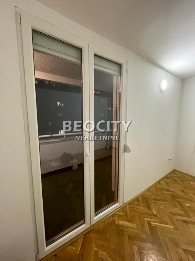 Novi Sad, Bulevar Oslobođenja, Bulevar Kralja Petra I, 2. 0, 57m2, 140000EUR