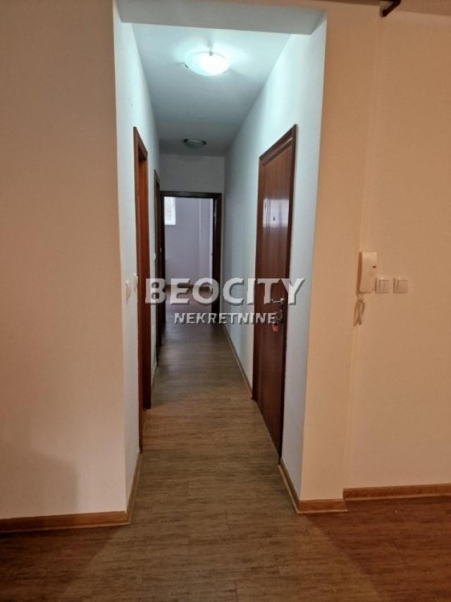 Novi Sad, Tatarsko brdo, Branislava Bukurova, 4. 0, 130m2, 175000EUR