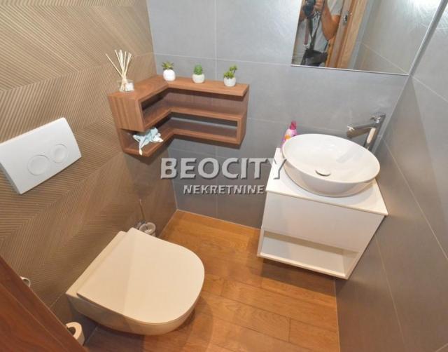 Voždovac, Šumice, Ustanička, 3. 0, 250m2, 890000EUR PENTHAUS