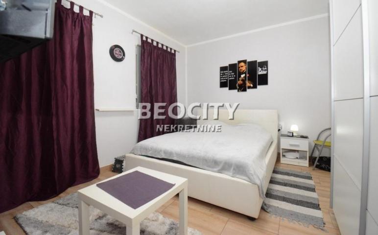 Voždovac, Vojvode Vlahovića, Miodraga Živanova , 3. 0, 63m2, 126000EUR