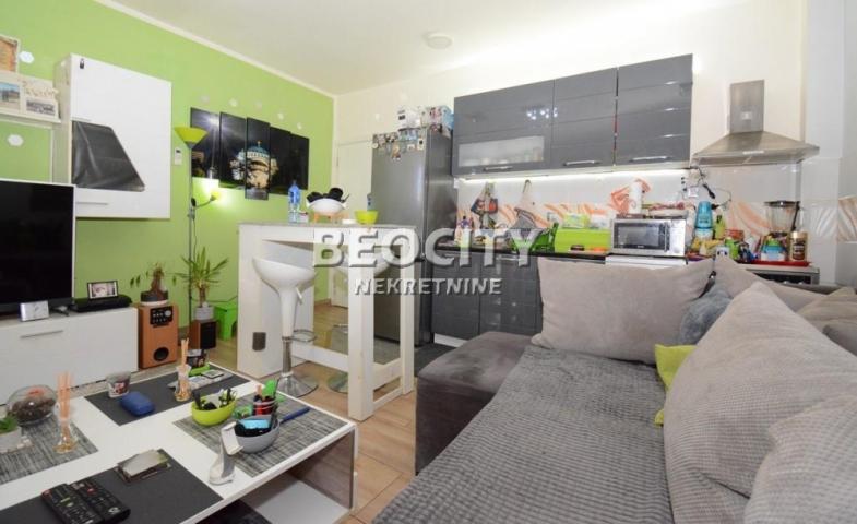 Voždovac, Vojvode Vlahovića, Miodraga Živanova , 3. 0, 63m2, 126000EUR