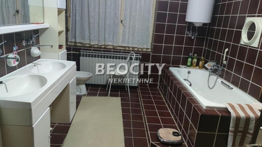 Sombor, Stapar, , 5. 0, 180m2, 195000EUR