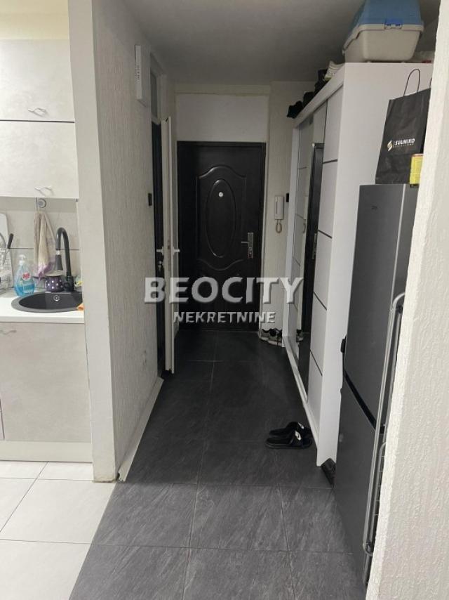 Novi Sad, Novo Naselje, Dušana Danilovića, 1. 5, 40m2, 87000EUR