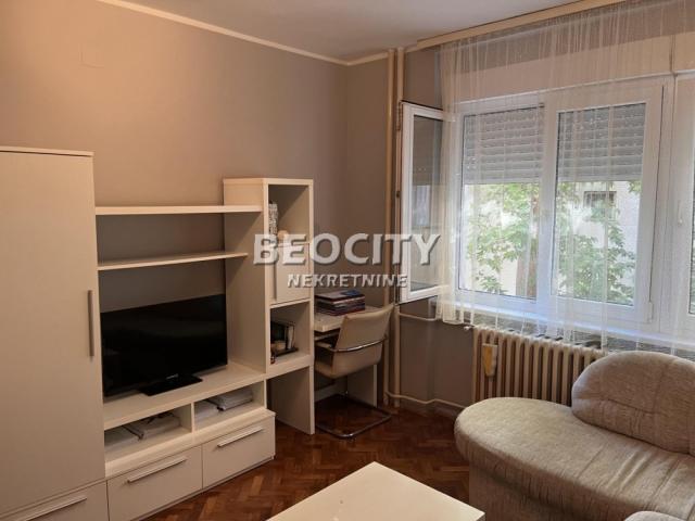 Novi Sad, Grbavica, Doža Đerđa , 1. 5, 40m2, 99000EUR