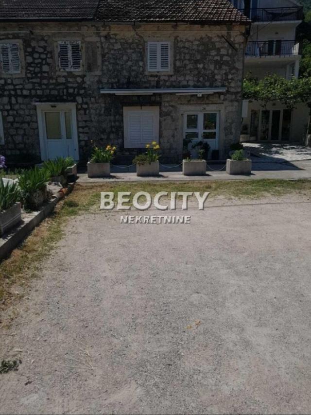 Kotor, Stoliv, , 9. 0, 600m2, 1150000EUR