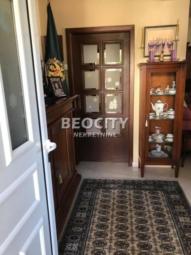 Kotor, Dobrota, Dobrota , 10. 0, 200m2, 850000EUR