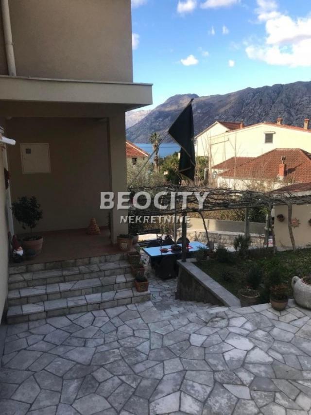 Kotor, Dobrota, Dobrota , 10. 0, 200m2, 850000EUR