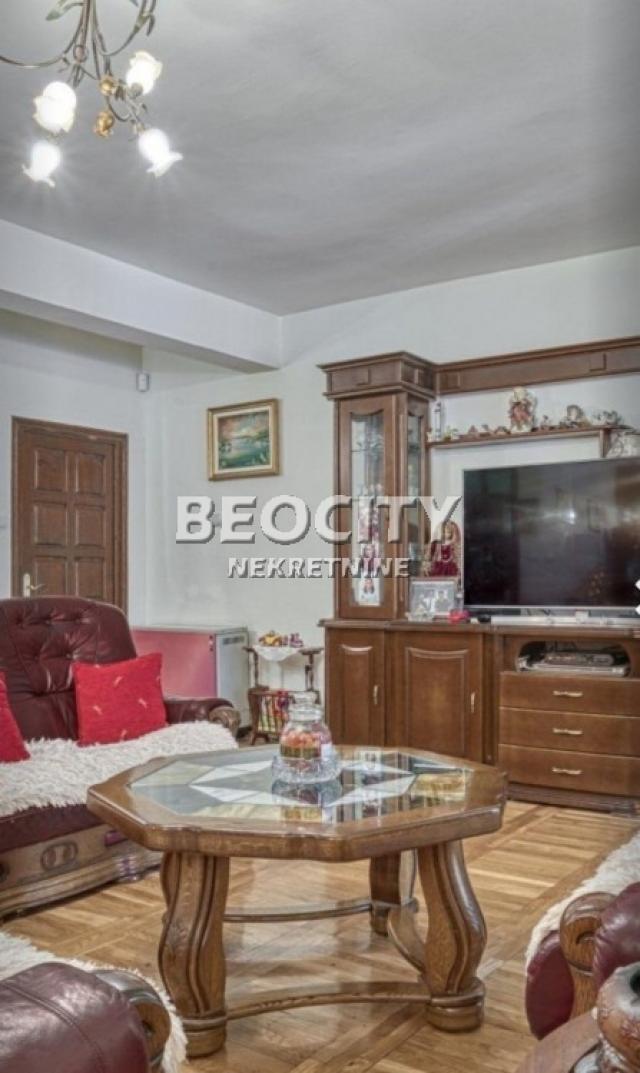 Kotor, Sveti Stasije, Svetistasije, 10. 0, 500m2, 1300000EUR