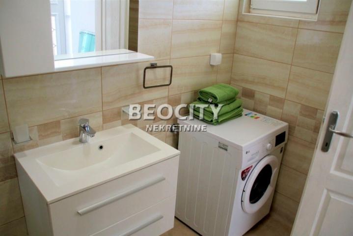 Budva, Jaz, Krimovica, 10. 0, 250m2, 450000EUR