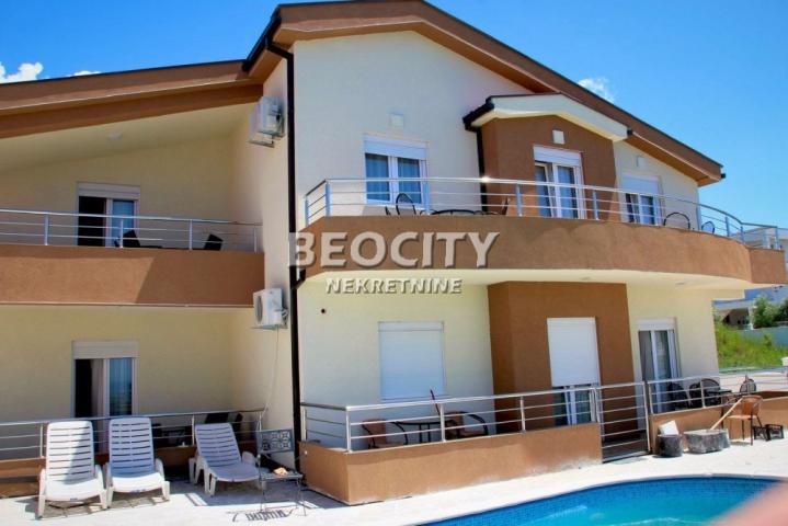 Budva, Jaz, Krimovica, 10. 0, 250m2, 450000EUR