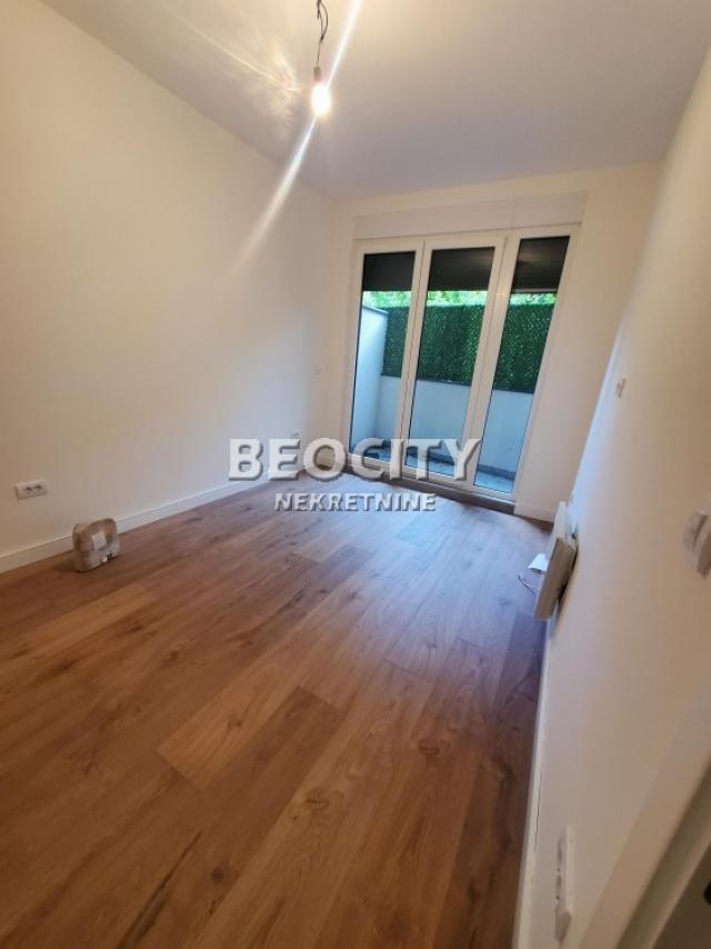 Zvezdara, Denkova bašta, Paje Jovanovića, 4. 0, 100m2, 220000EUR