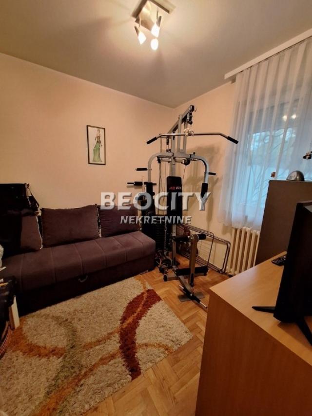 Novi Sad, Bulevar Oslobođenja, Cara Uroša, 4. 5, 67m2, 200000EUR