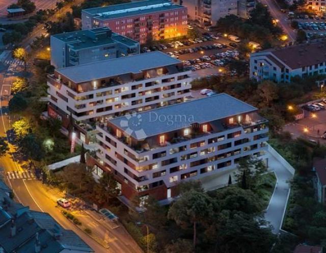 PROJEKT SRDOČI STAN A48 PENTHOUSE