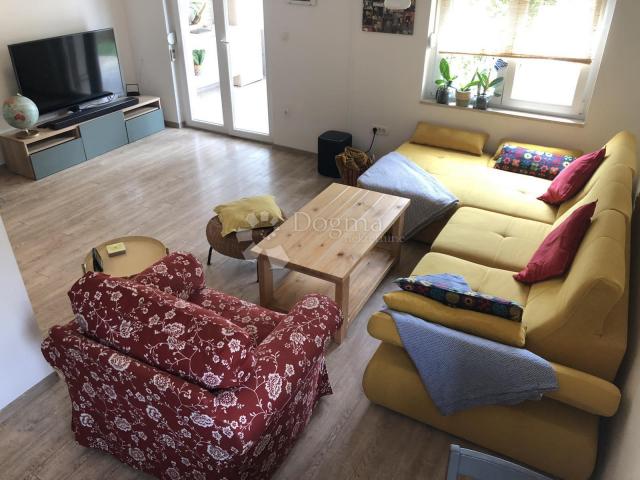 Wohnung Ika, Opatija - Okolica, 75m2