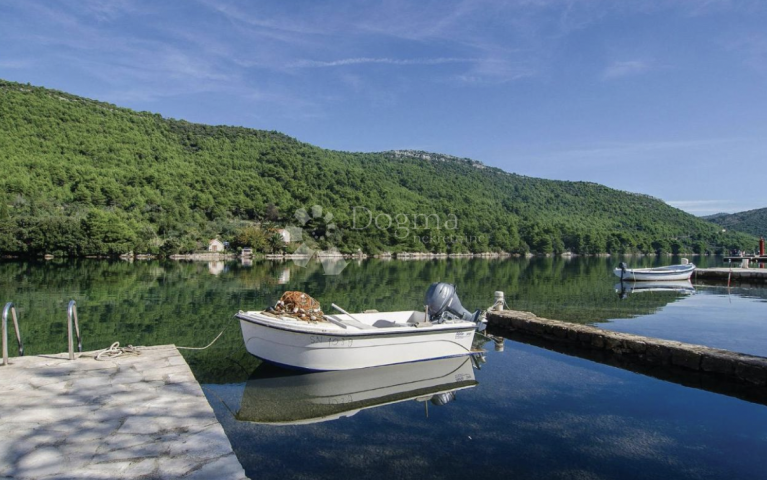 Pelješac - Predivna kuća za odmor s bazenom