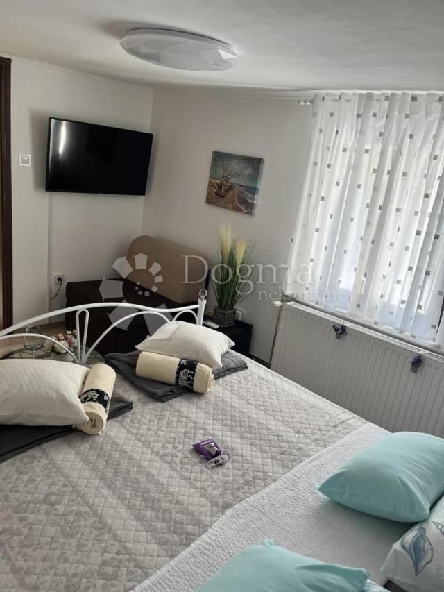 Etaža kuće, 3s Kl + apartman