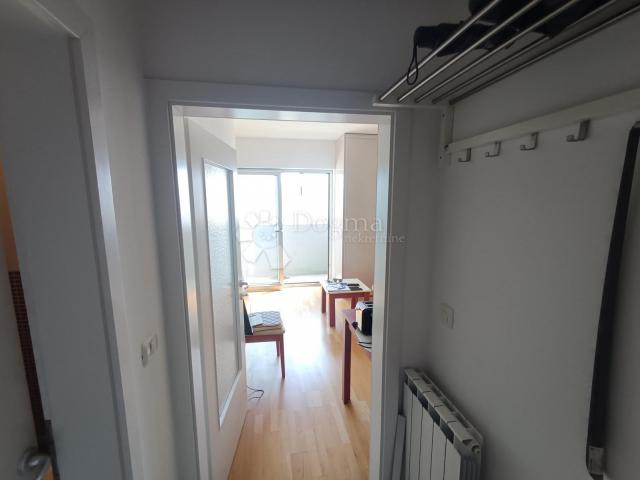 Flat Centar, Pula, 32m2