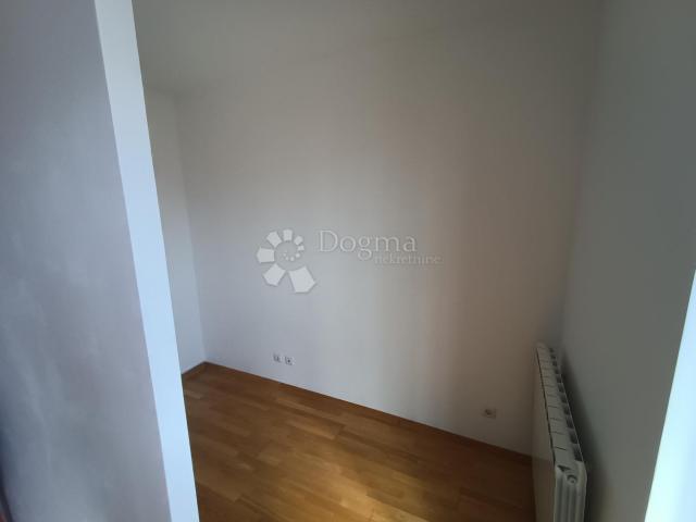 Flat Centar, Pula, 32m2