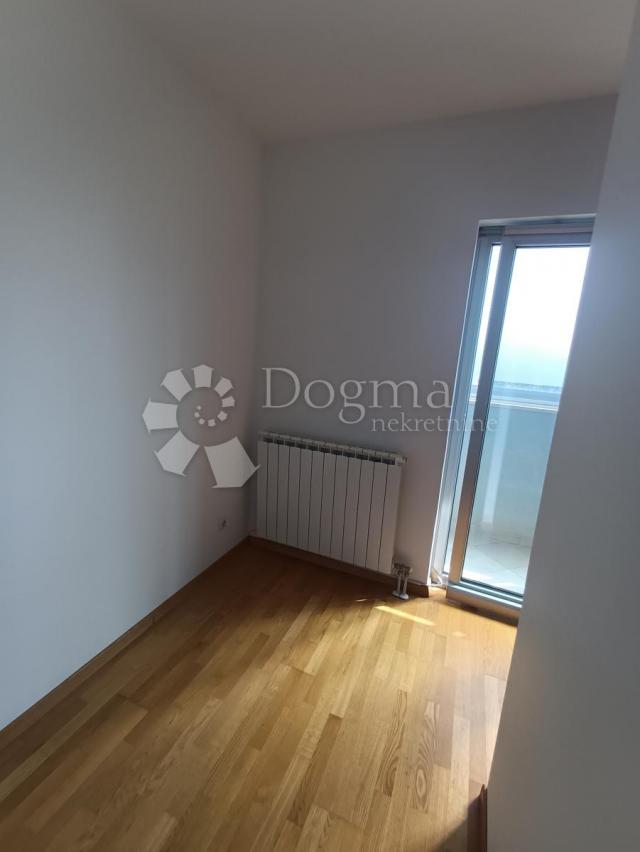 Flat Centar, Pula, 32m2