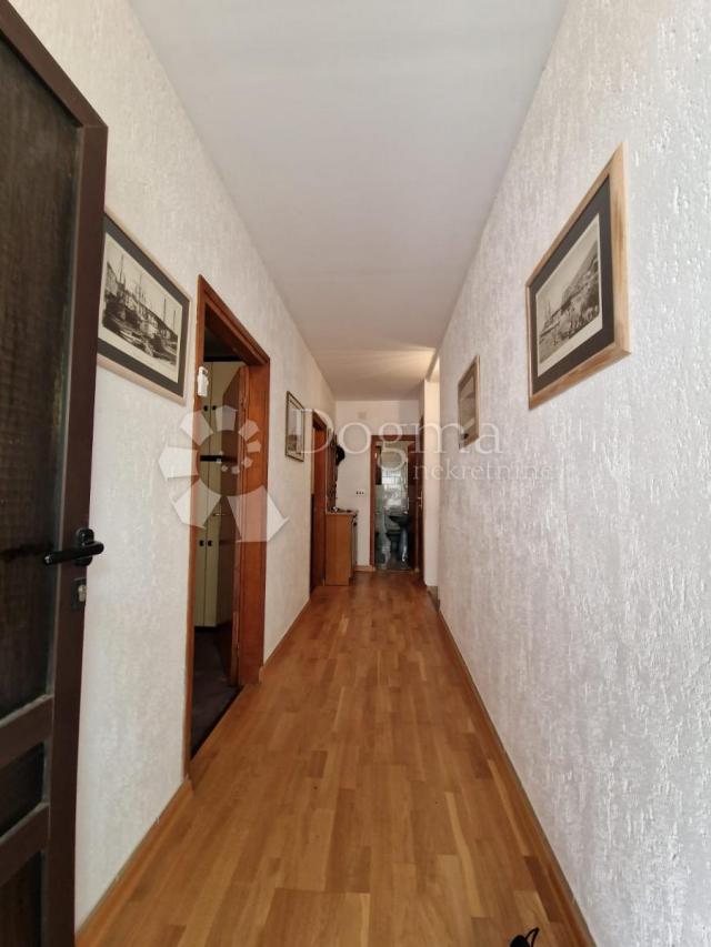 Haus Senj, 185,72m2