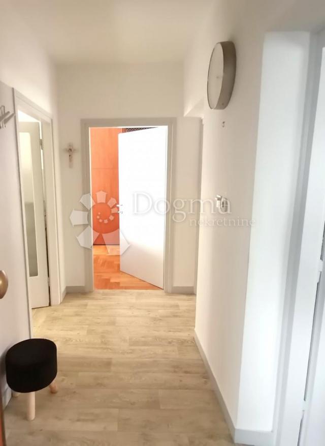 Flat Srebrnjak, Maksimir, 79,28m2