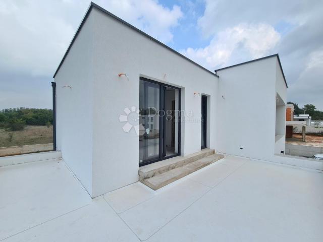 Labin, surroundings, spacious house in a new settlement