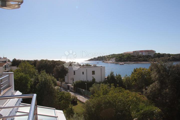 VILLA WITH 6 APARTMENTS AND SEA VIEW