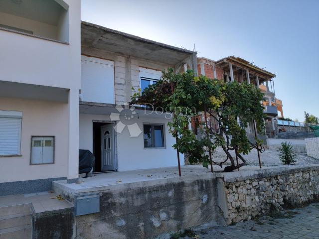 House Arbanija, Trogir - Okolica, 85m2