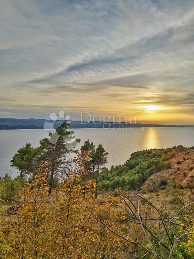 Land Stanići, Omiš, 2.200m2